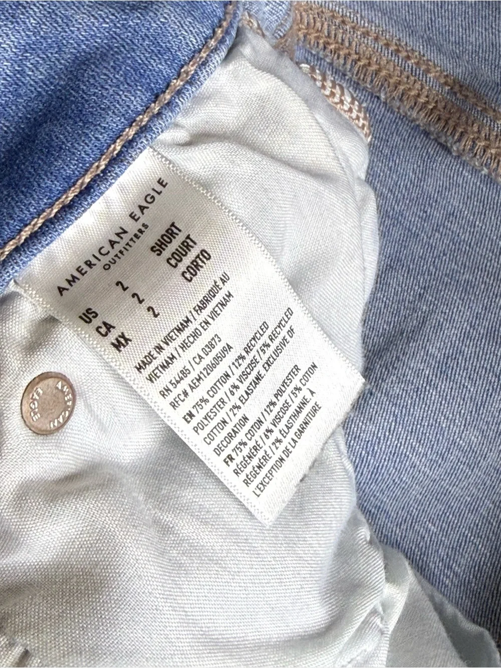 American Eagle Outfitters Light Wash High-Rise Flare Jeans - Picture 3 of 9